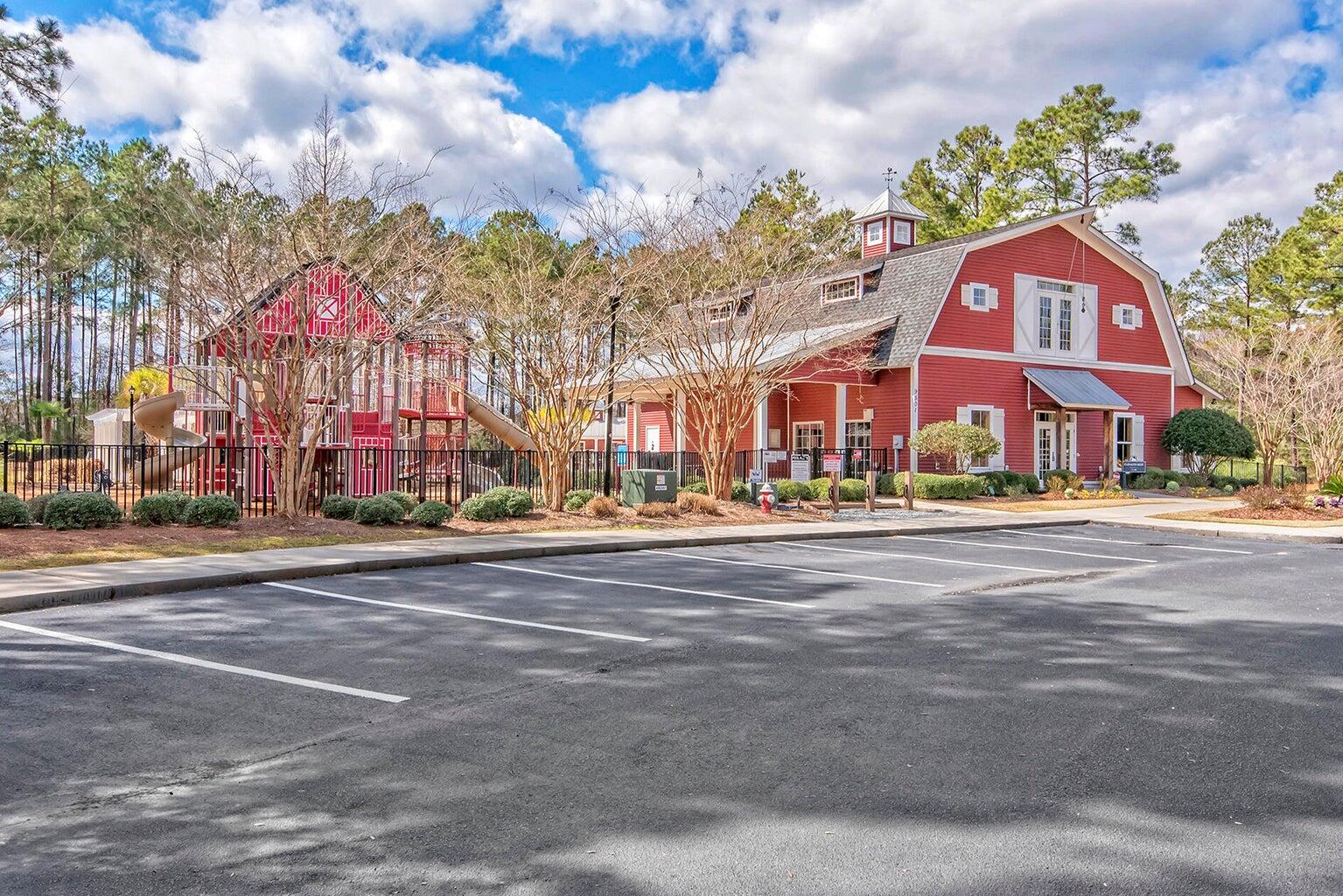 8959 North Red Maple Circle Summerville, SC 29485 - Photo 48 of 48 20260123005650523581000000-o