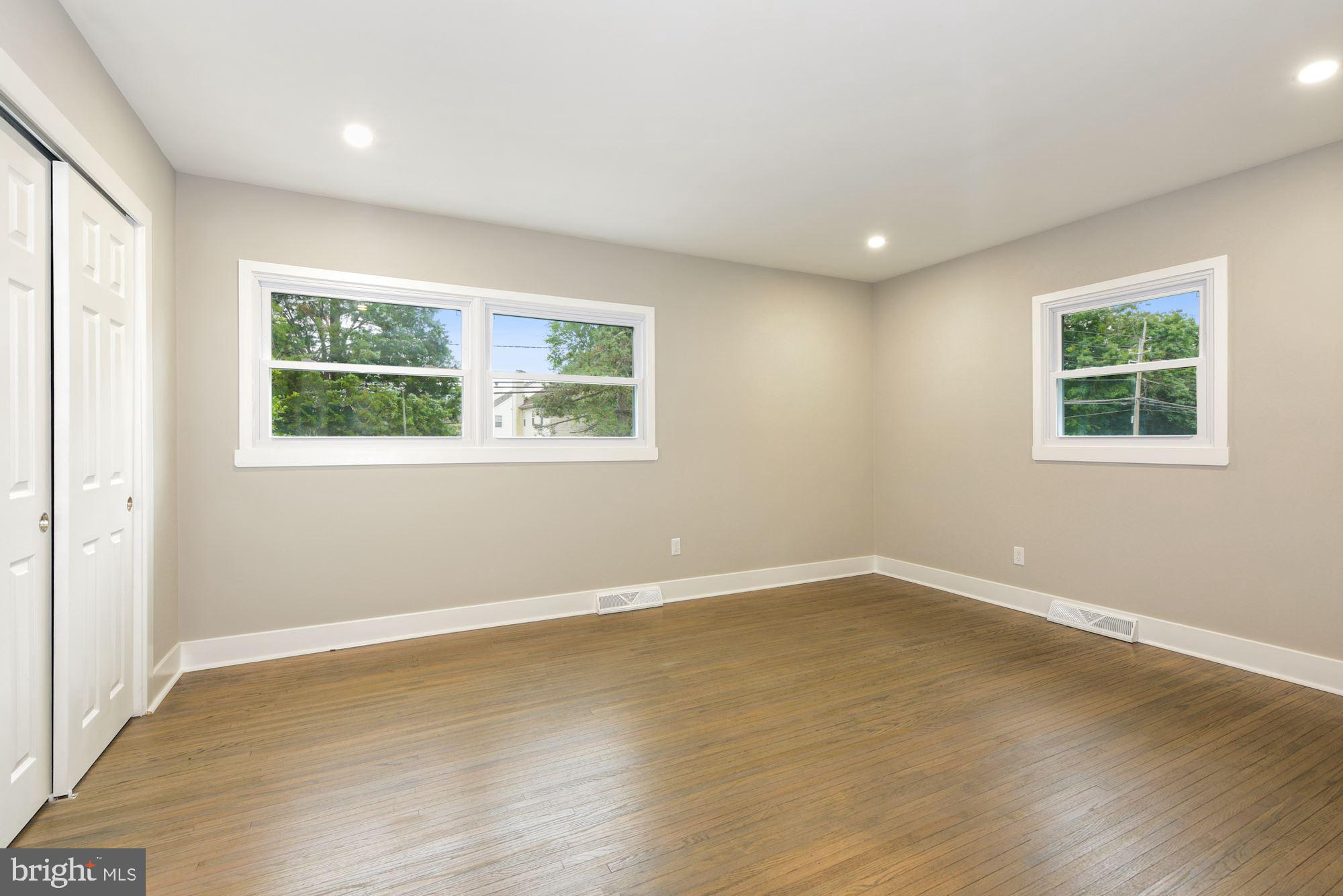 323 Parry Road Cinnaminson, NJ 08077 - Photo 19 of 32 Bedroom #2