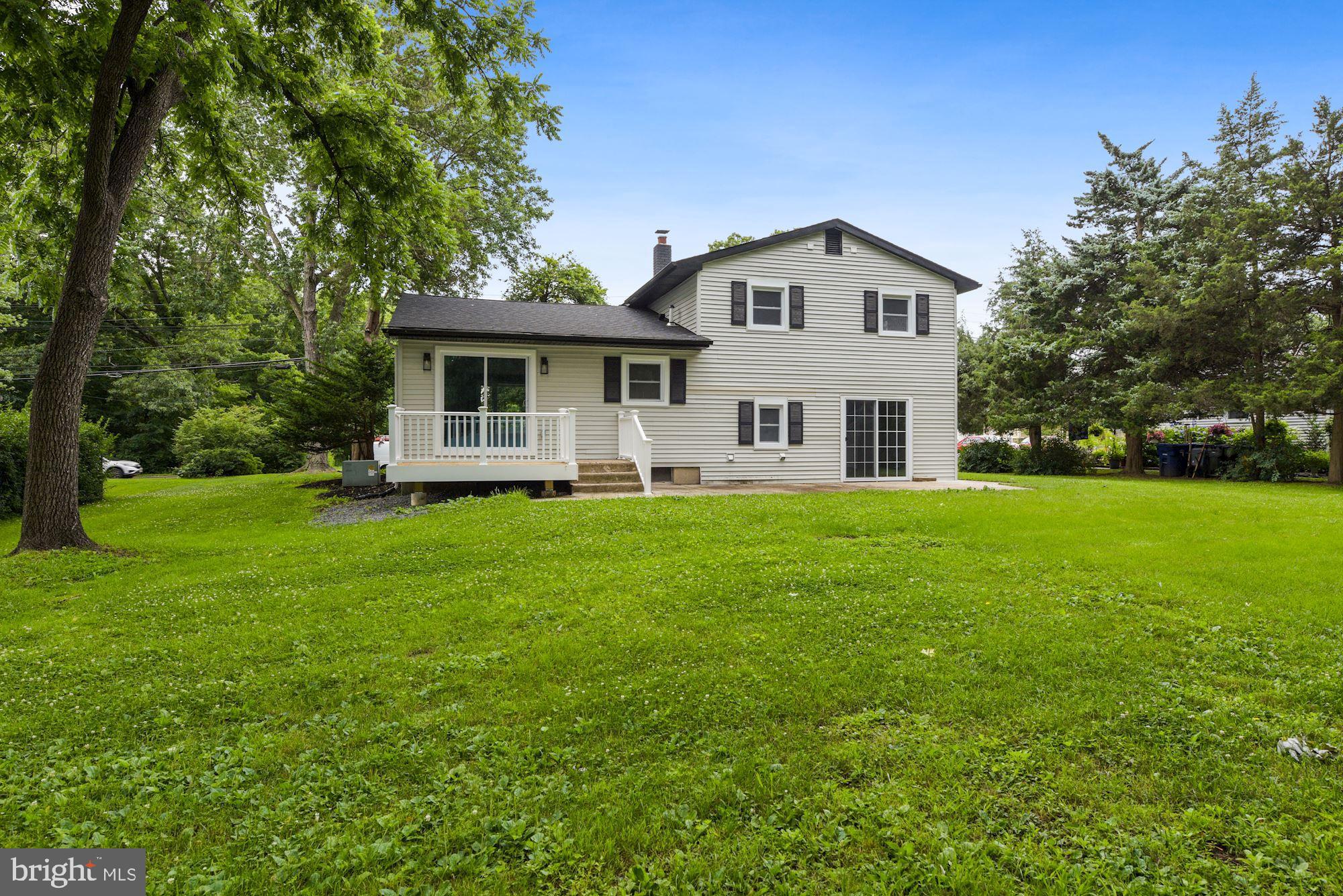 323 Parry Road Cinnaminson, NJ 08077 - Photo 29 of 32 Exterior Rear