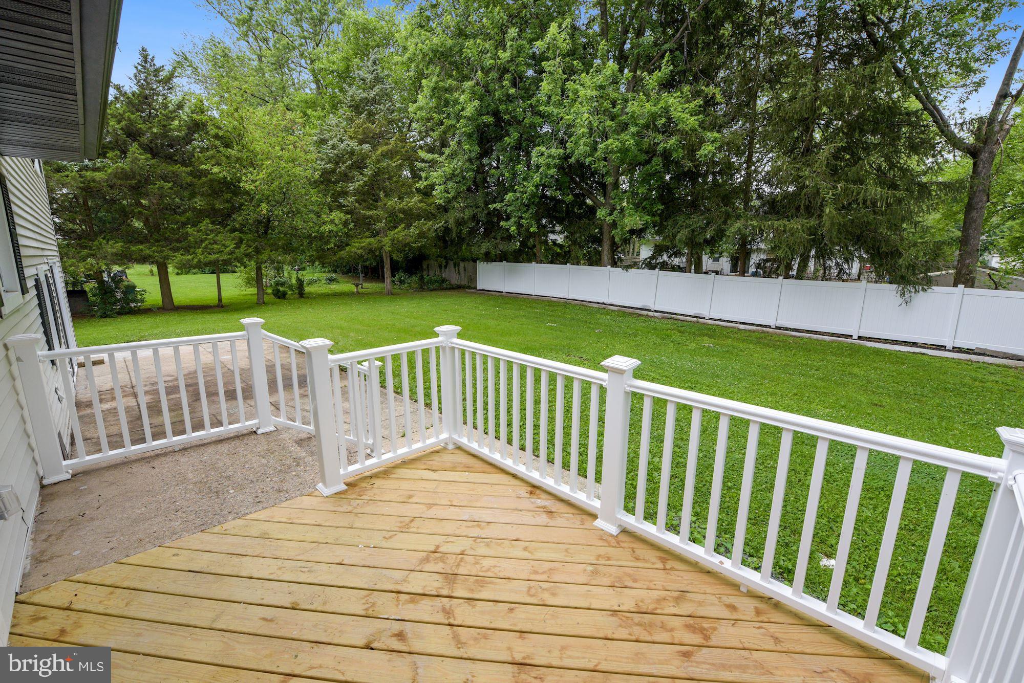 323 Parry Road Cinnaminson, NJ 08077 - Photo 31 of 32 Rear Trex Deck
