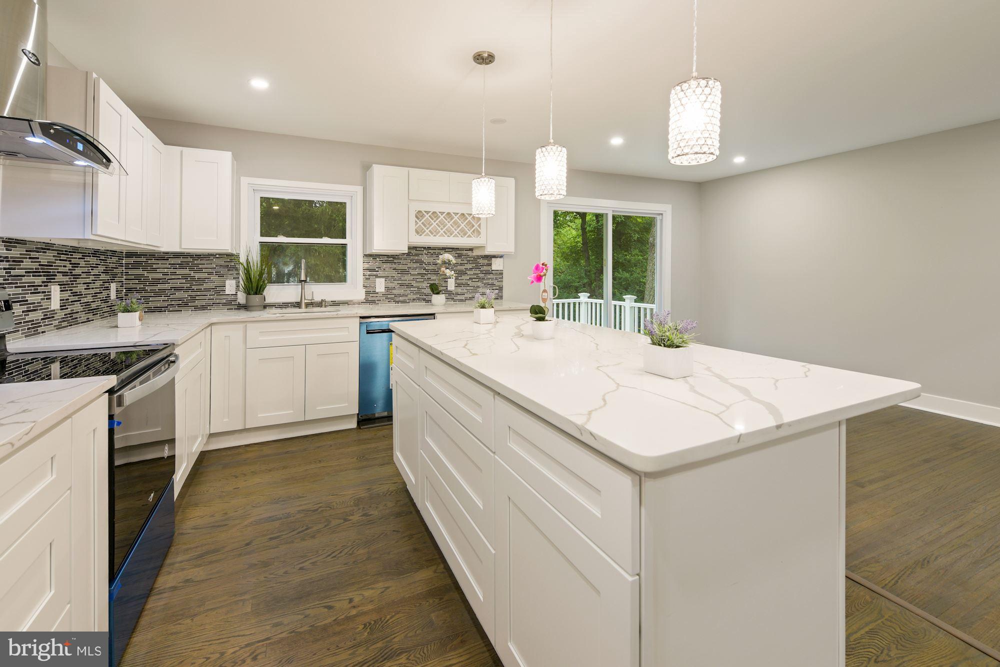 323 Parry Road Cinnaminson, NJ 08077 - Photo 7 of 32 Kitchen