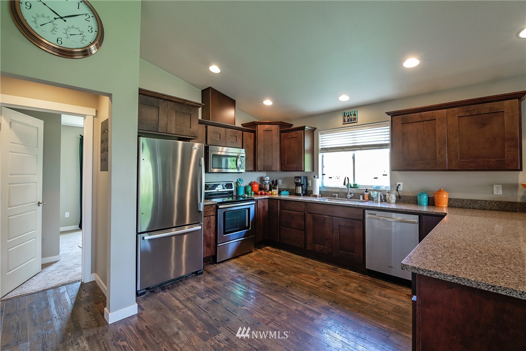 1384 Tozer Road Ellensburg, WA 98926 - Photo 7 of 39 Gallery Image 7