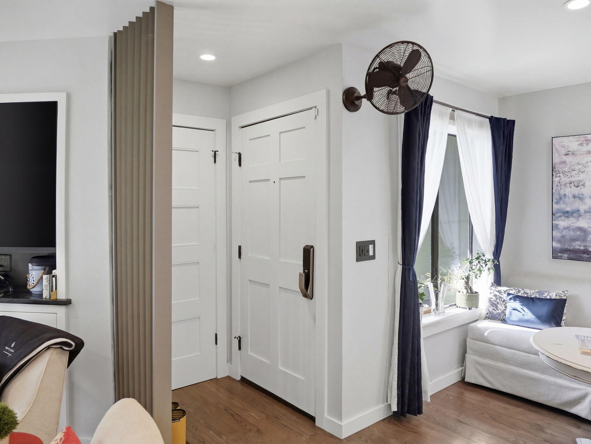 1481 Center Street, Unit 1102 Mount Pleasant, SC 29464 - Photo 6 of 25 .