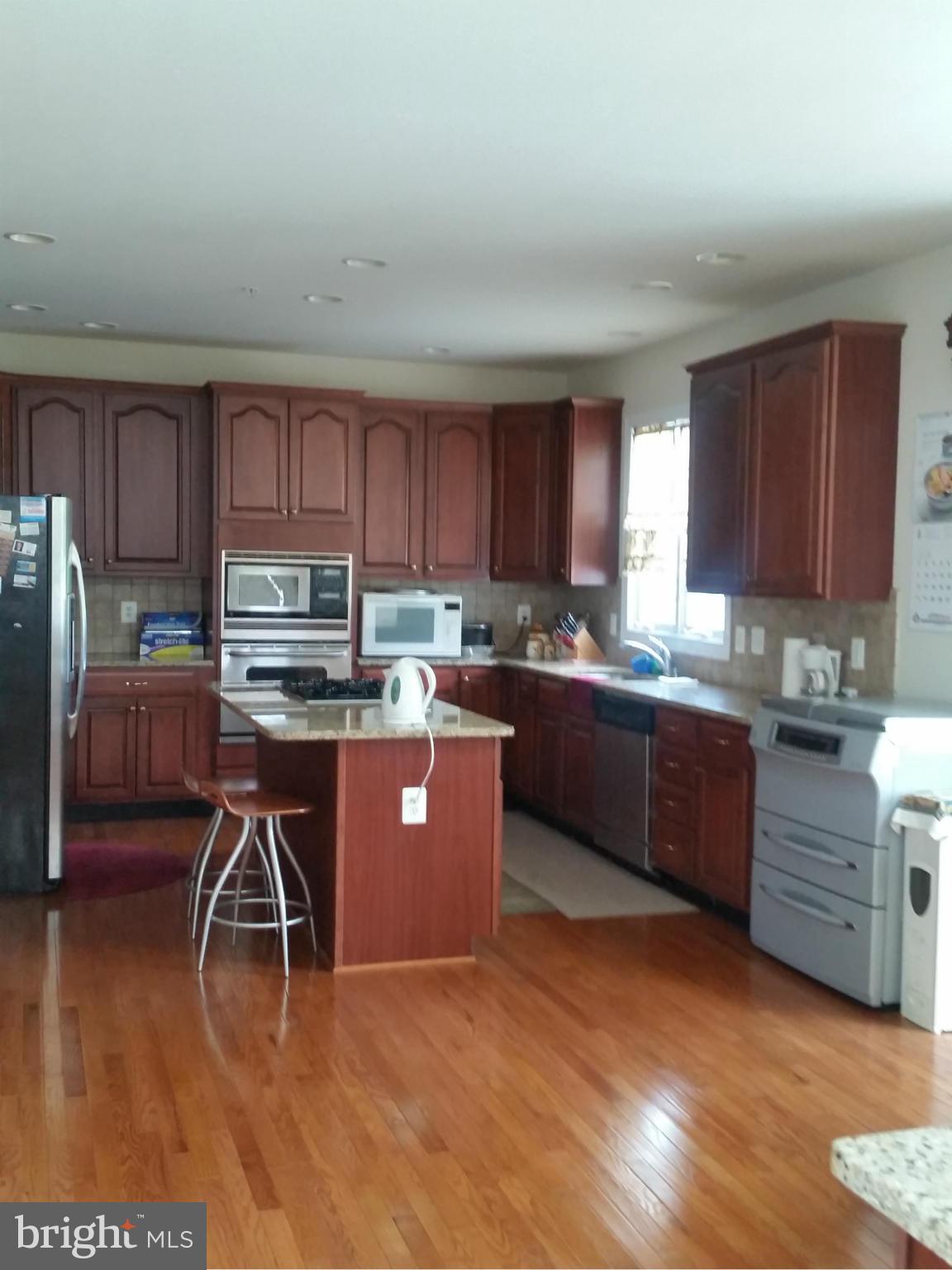 12628 Bright Spring Way Boyds, MD 20841 - Photo 2 of 11 Kitchen