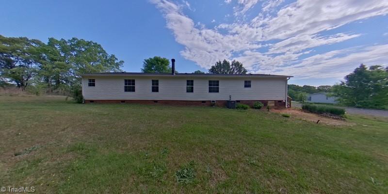 252 Eulala Leonard Road Lexington, NC 27295 - Photo 3 of 29