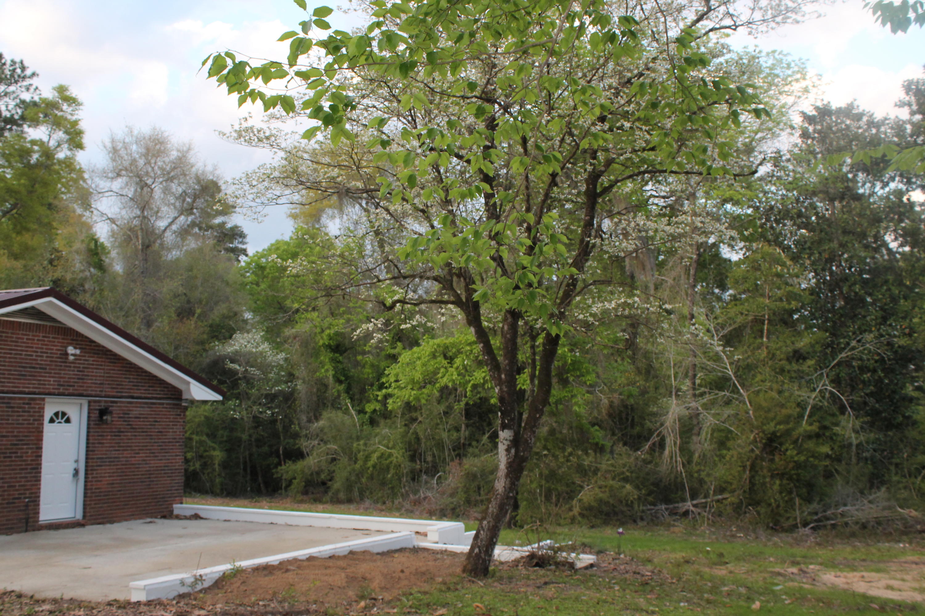 5755 Woolley Road Crestview, FL 32539 - Photo 3 of 29 IMG_3032.JPG