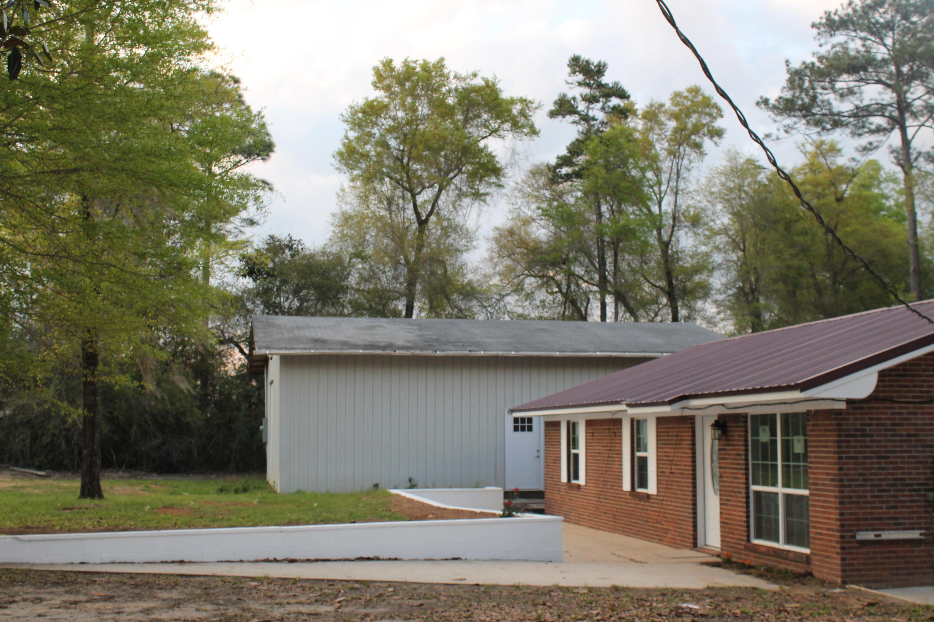 5755 Woolley Road Crestview, FL 32539 - Photo 6 of 29 IMG_3033.JPG