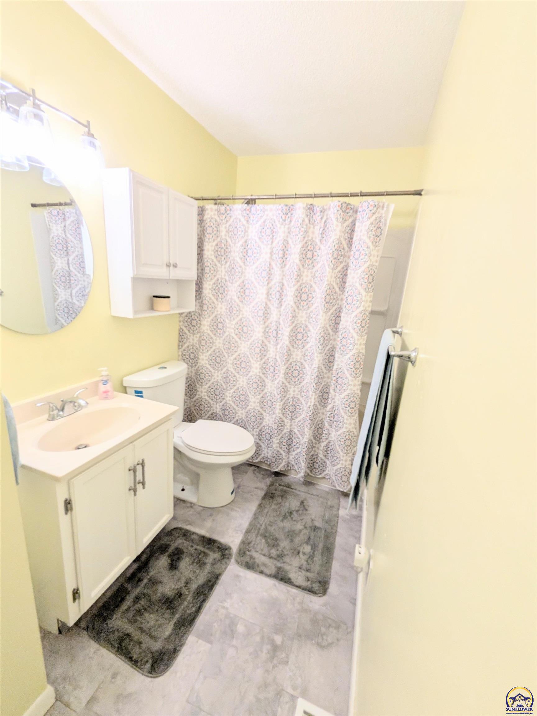 13765 South Morrill Road Carbondale, KS 66414 - Photo 27 of 46
