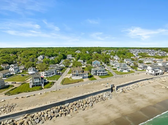 $3,500 | 33 Oceanside Drive, Scituate, MA 02066