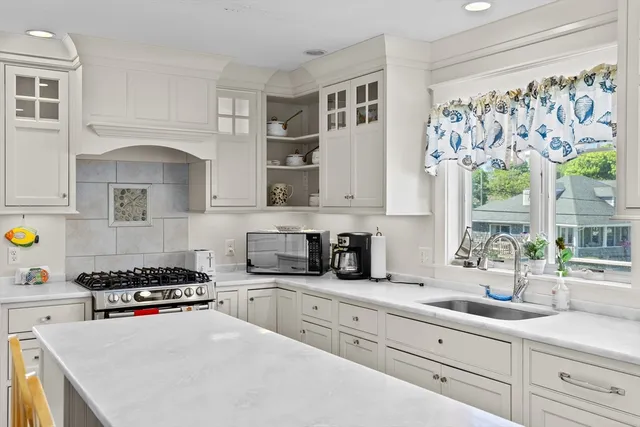 $3,500 | 33 Oceanside Drive, Scituate, MA 02066