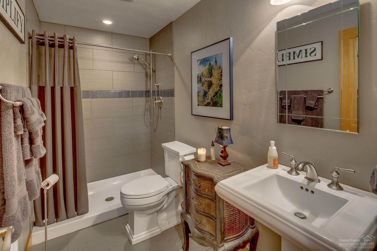 61185 Larsen Road Bend, OR 97702 - Photo 11 of 25 Additional Photo