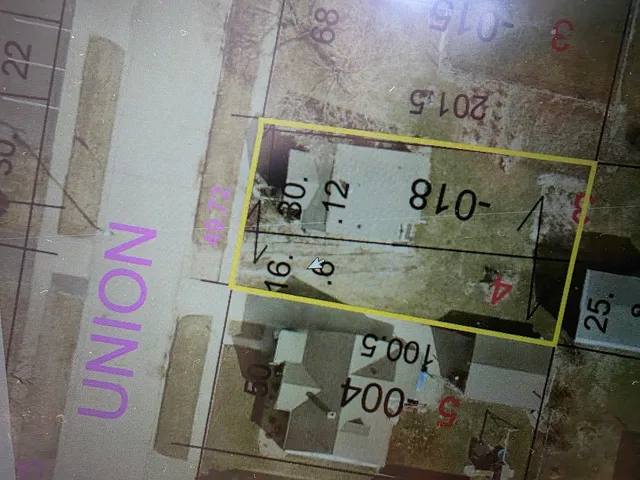 a close up of a street sign