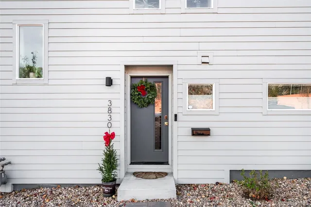 $3,195 | 3830 West 13th Avenue, Denver, CO 80204