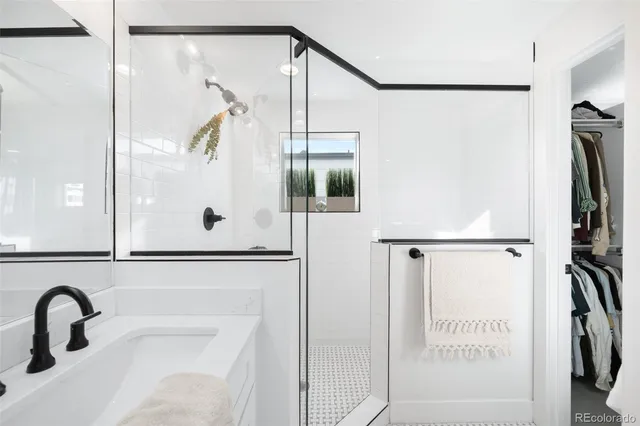 $3,195 | 3830 West 13th Avenue, Denver, CO 80204