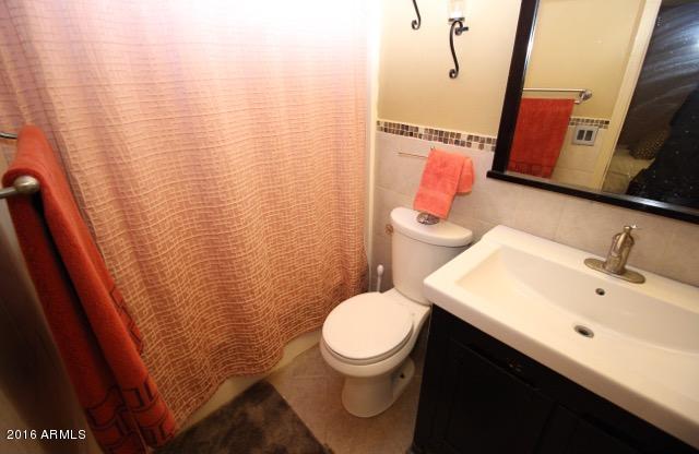 4515 West Hatcher Road Glendale, AZ 85302 - Photo 14 of 15 4515 W Hatcher Master Bathroom