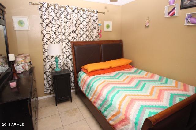 4515 West Hatcher Road Glendale, AZ 85302 - Photo 7 of 15 4515 W Hatcher Bedroom 2
