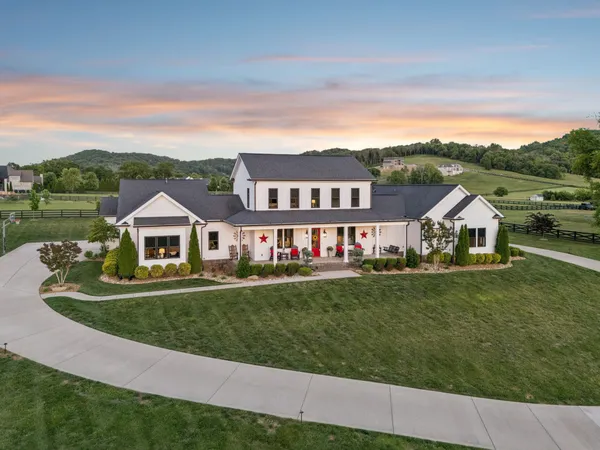 $1,949,000 | 9090 Horton Highway, College Grove, TN 37046