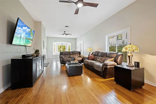 $1,595,000 | 9280 Abbott Avenue, Surfside, FL 33154