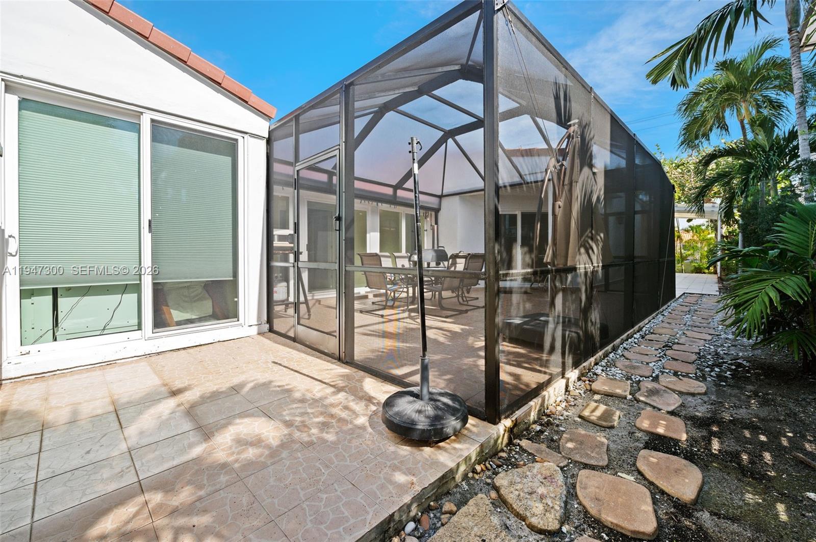 9280 Abbott Avenue Surfside, FL 33154 - Photo 28 of 40