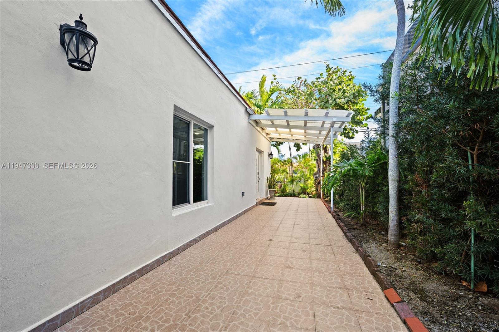 9280 Abbott Avenue Surfside, FL 33154 - Photo 30 of 40 Side of the house