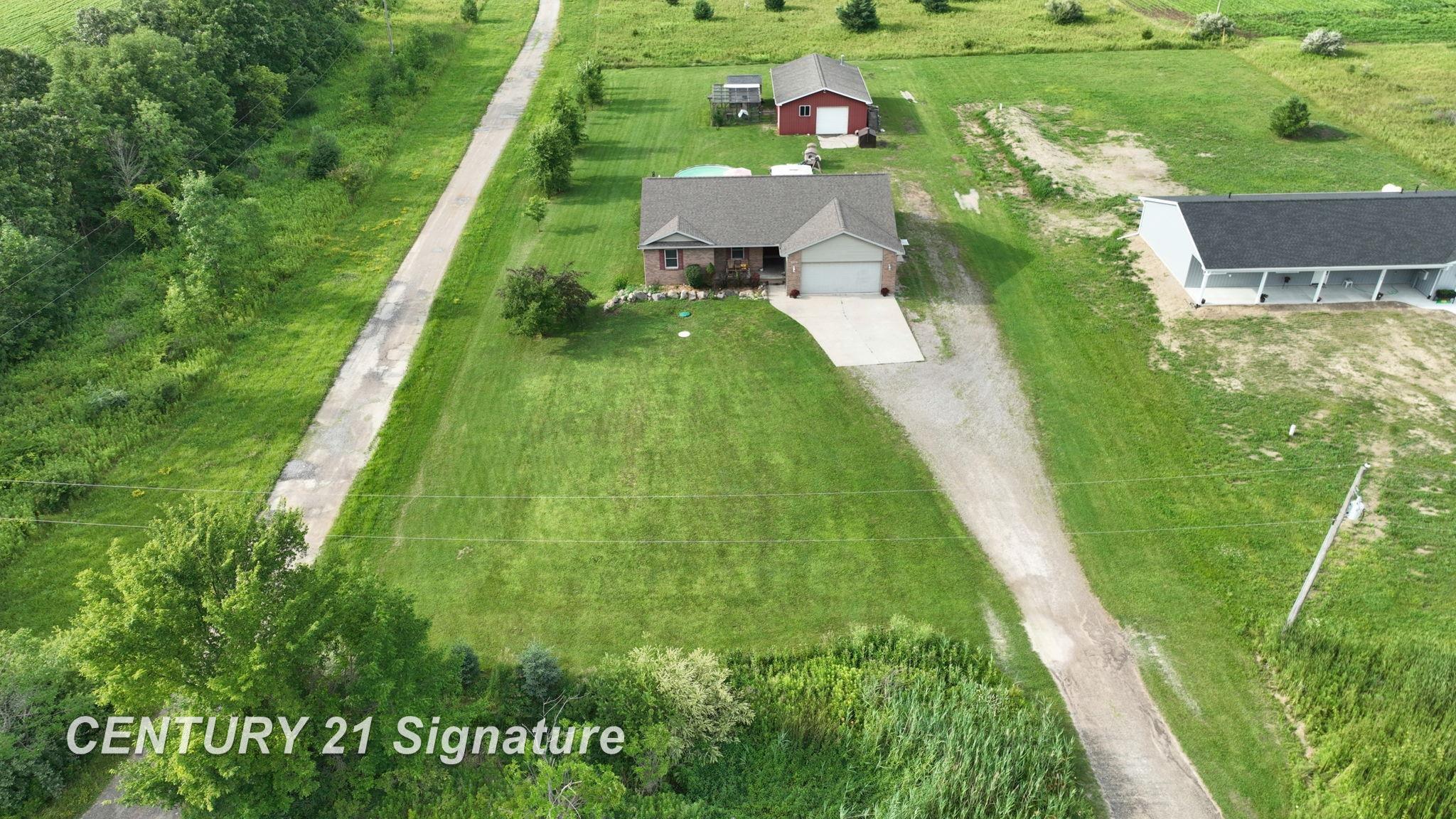 10386 Reid Road Swartz Creek, MI 48473 - Photo 52 of 52 50180174-fa5fa6e8-09bd-4ecc-8a90-da4db1814d23.JPG