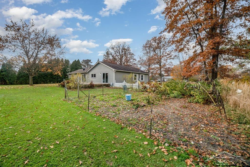 6506 Perrine Road Midland, MI 48642 - Photo 27 of 31 50126768-26.JPG