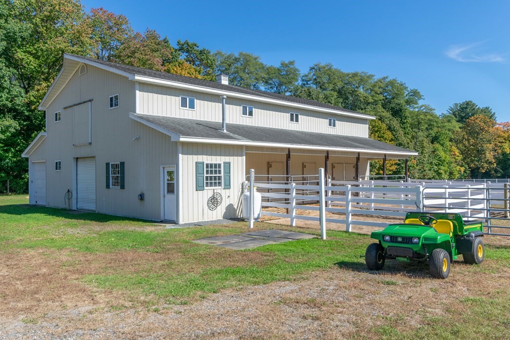 194 Pomeroy Meadow Road Southampton, MA 01073 - Photo 23 of 36 Gallery Image 23