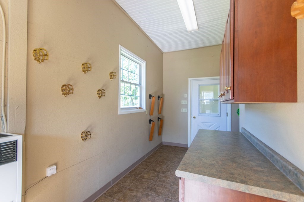 194 Pomeroy Meadow Road Southampton, MA 01073 - Photo 29 of 36 Gallery Image 29
