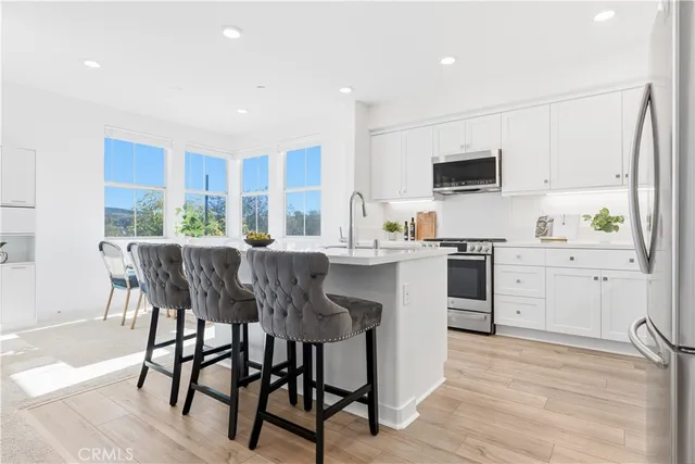 $675,000 | 1500 Lasso Way, Unit 205, Rancho Mission Viejo, CA 92694