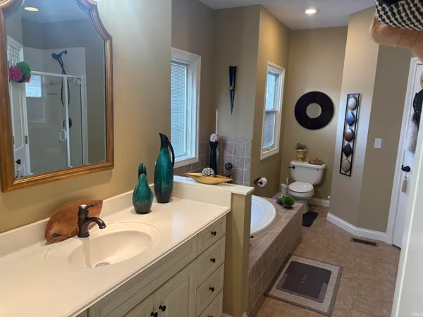 $689,900 | 4323 West Moss Lane, Bloomington, IN 47403