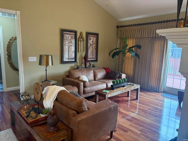 $689,900 | 4323 West Moss Lane, Bloomington, IN 47403