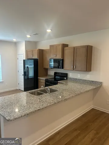 $1,895 | 81 Professional Place, Calhoun, GA 30701