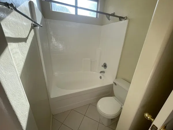 $1,950 | 837 East Glenmere Drive, Chandler, AZ 85225