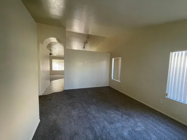 $1,950 | 837 East Glenmere Drive, Chandler, AZ 85225