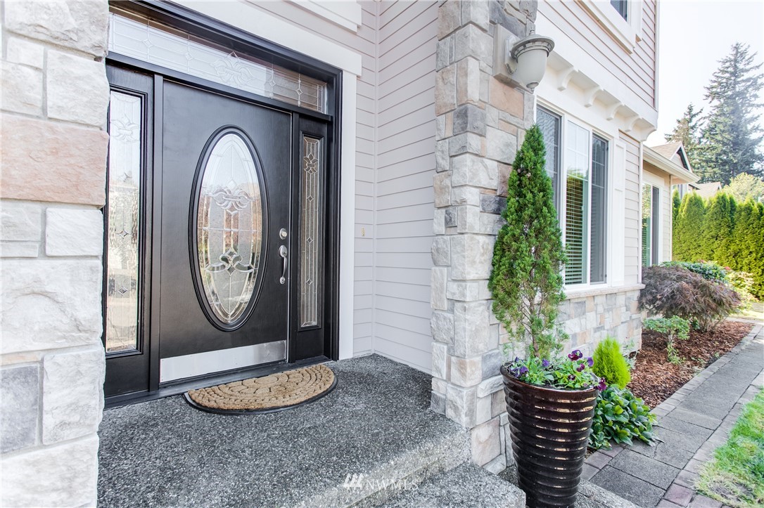 21318 36th Drive Southeast Bothell, WA 98021 - Photo 2 of 33