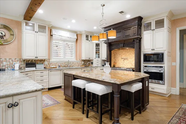 $2,499,999 | 269 North Monterey Farms Cove, Collierville, TN 38017