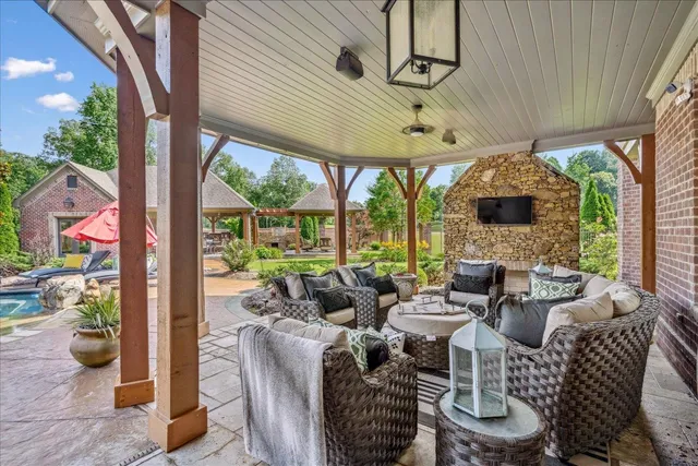 $2,499,999 | 269 North Monterey Farms Cove, Collierville, TN 38017