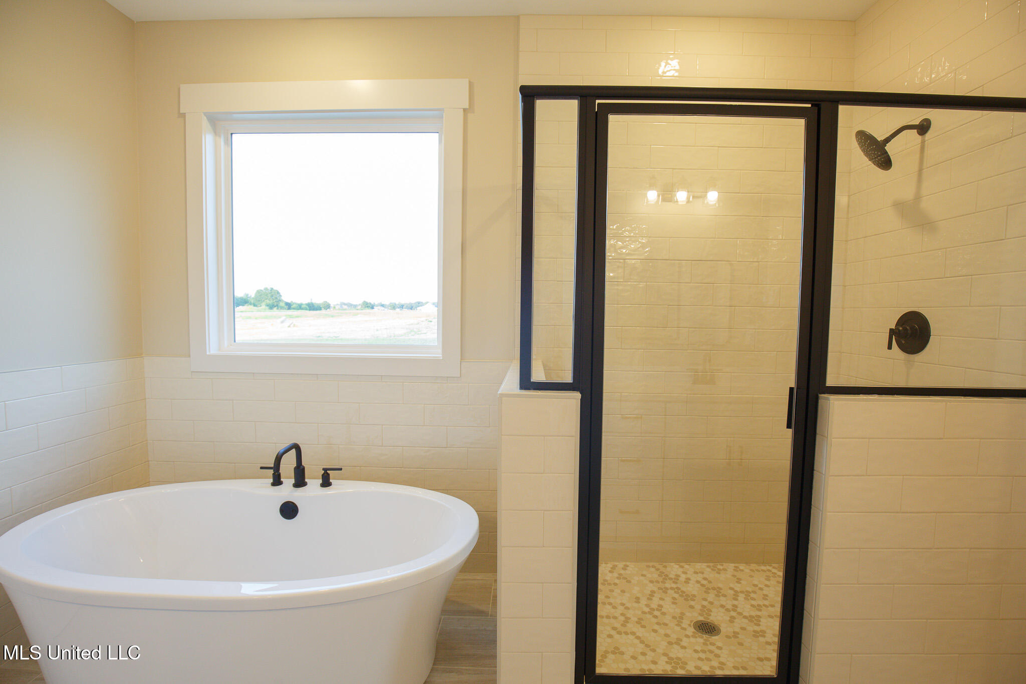 22 Chapel Hl Drive Holly Springs, MS 38635 - Photo 15 of 32 Primary Bath