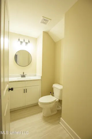 $459,000 | 22 Chapel Hl Drive, Holly Springs, MS 38635