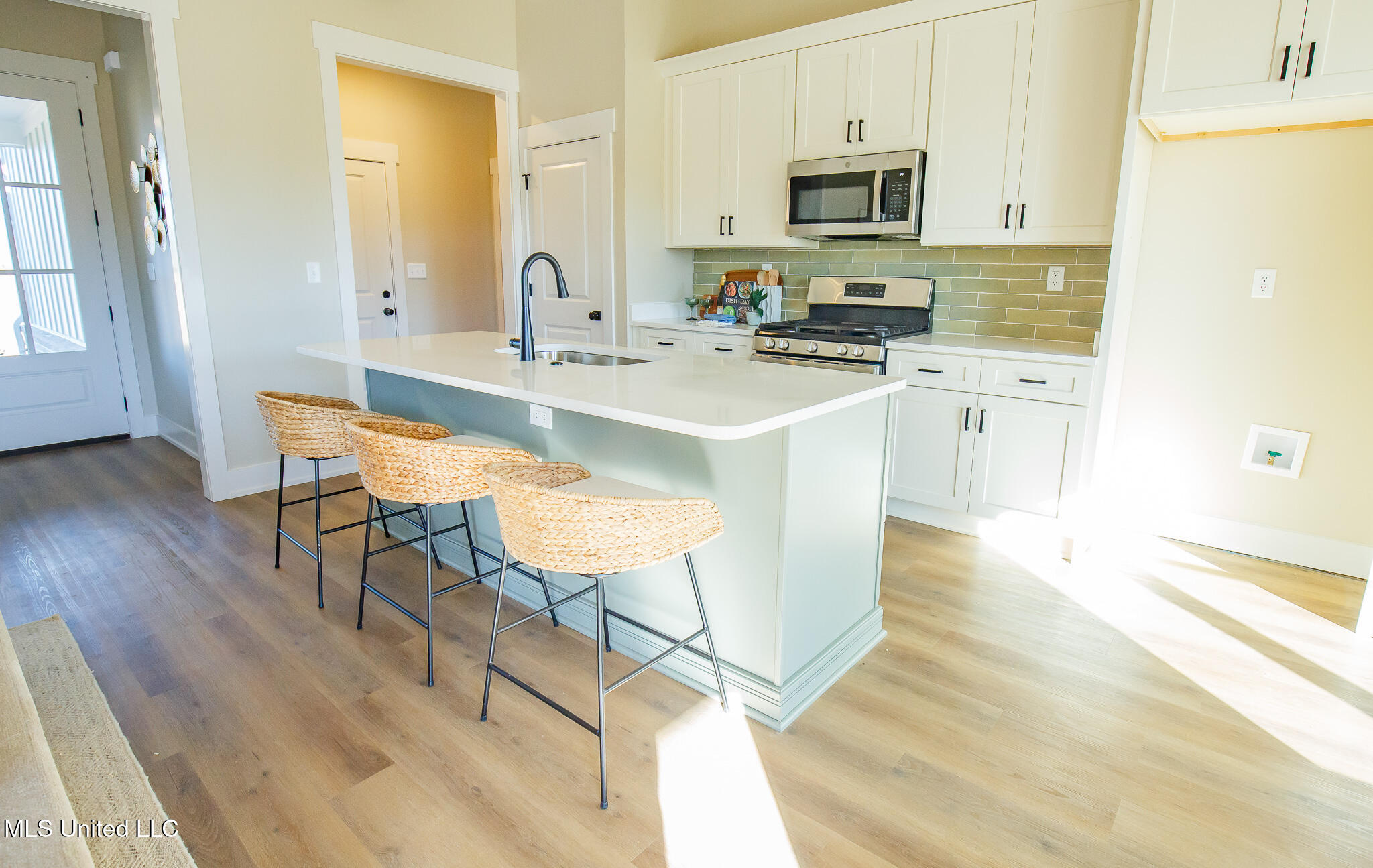 22 Chapel Hl Drive Holly Springs, MS 38635 - Photo 6 of 32 Kitchen