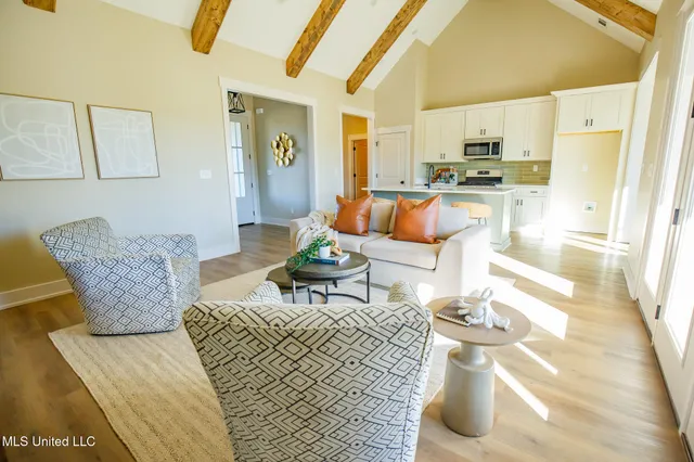 $459,000 | 22 Chapel Hl Drive, Holly Springs, MS 38635