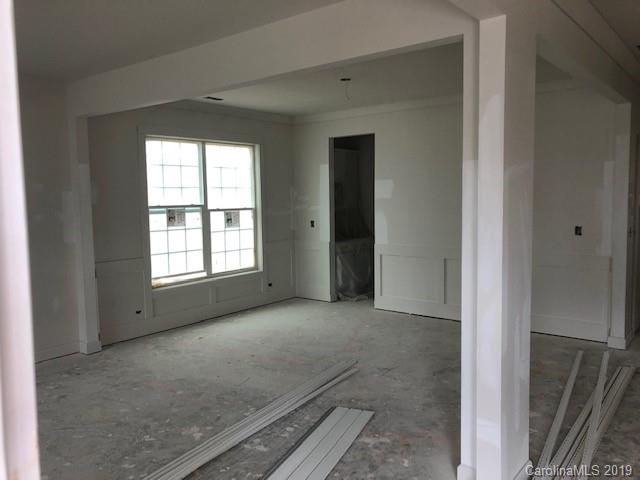 13320 Caite Ridge Road, Unit 185 Davidson, NC 28036 - Photo 3 of 17 Gallery Image 3
