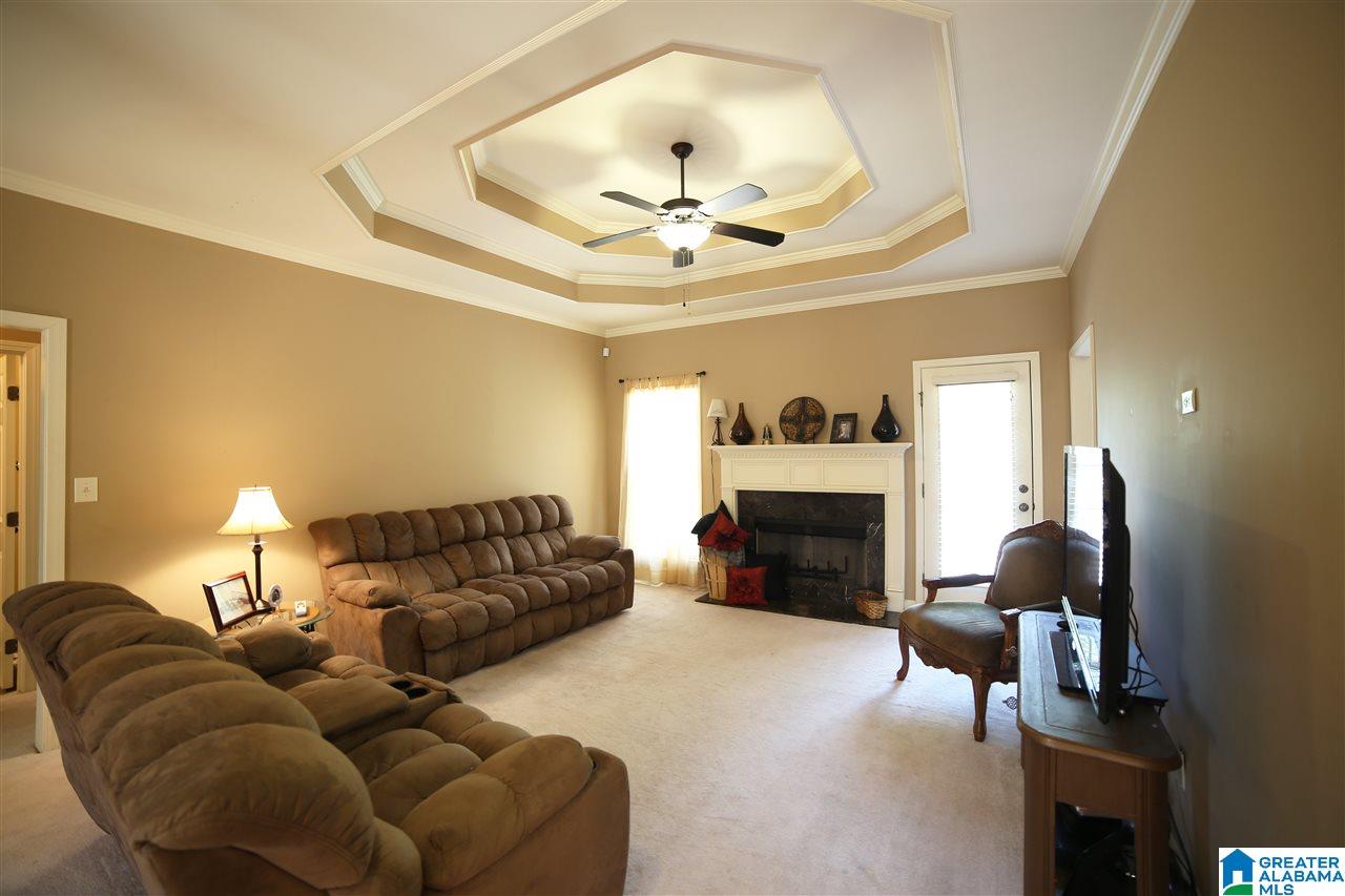 2113 Brett Circle Leeds, AL 35094 - Photo 9 of 36