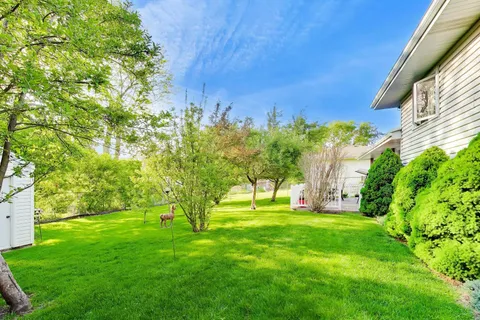 $419,000 | 10622 South 84th Avenue, Palos Hills, IL 60465