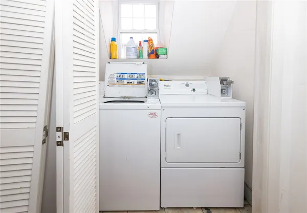 $2,500 | 193 Power Street, Unit 3, Providence, RI 02906