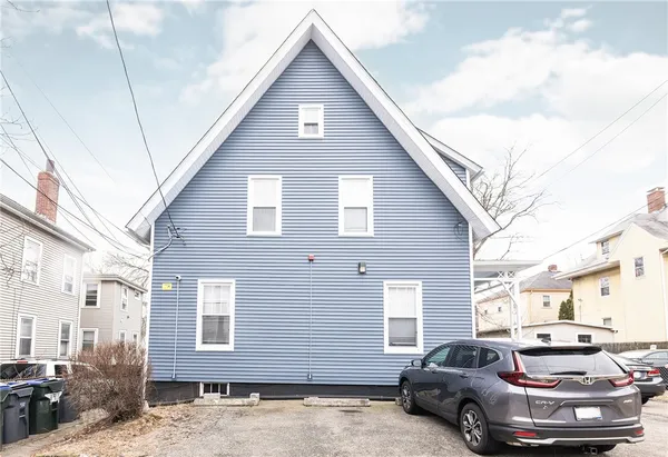 $2,500 | 193 Power Street, Unit 3, Providence, RI 02906