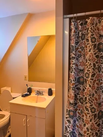 $2,500 | 193 Power Street, Unit 3, Providence, RI 02906