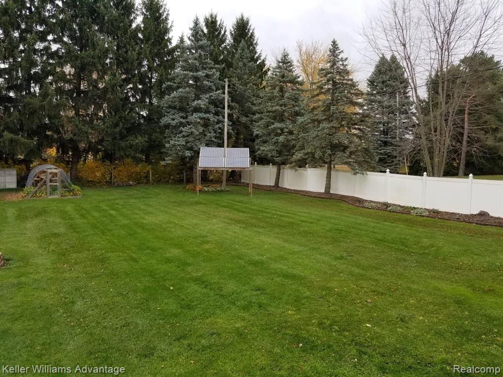 10997 East Prior Road Durand, MI 48429 - Photo 5 of 66