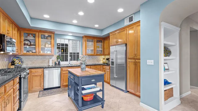 $890,000 | 1050 Belmont Lane, Tracy, CA 95377