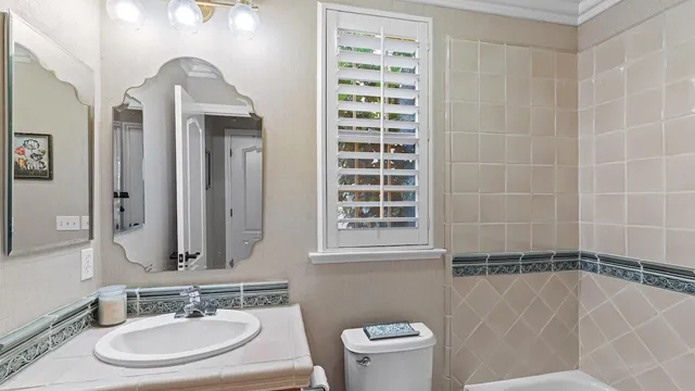 a view of workspace with a shelf